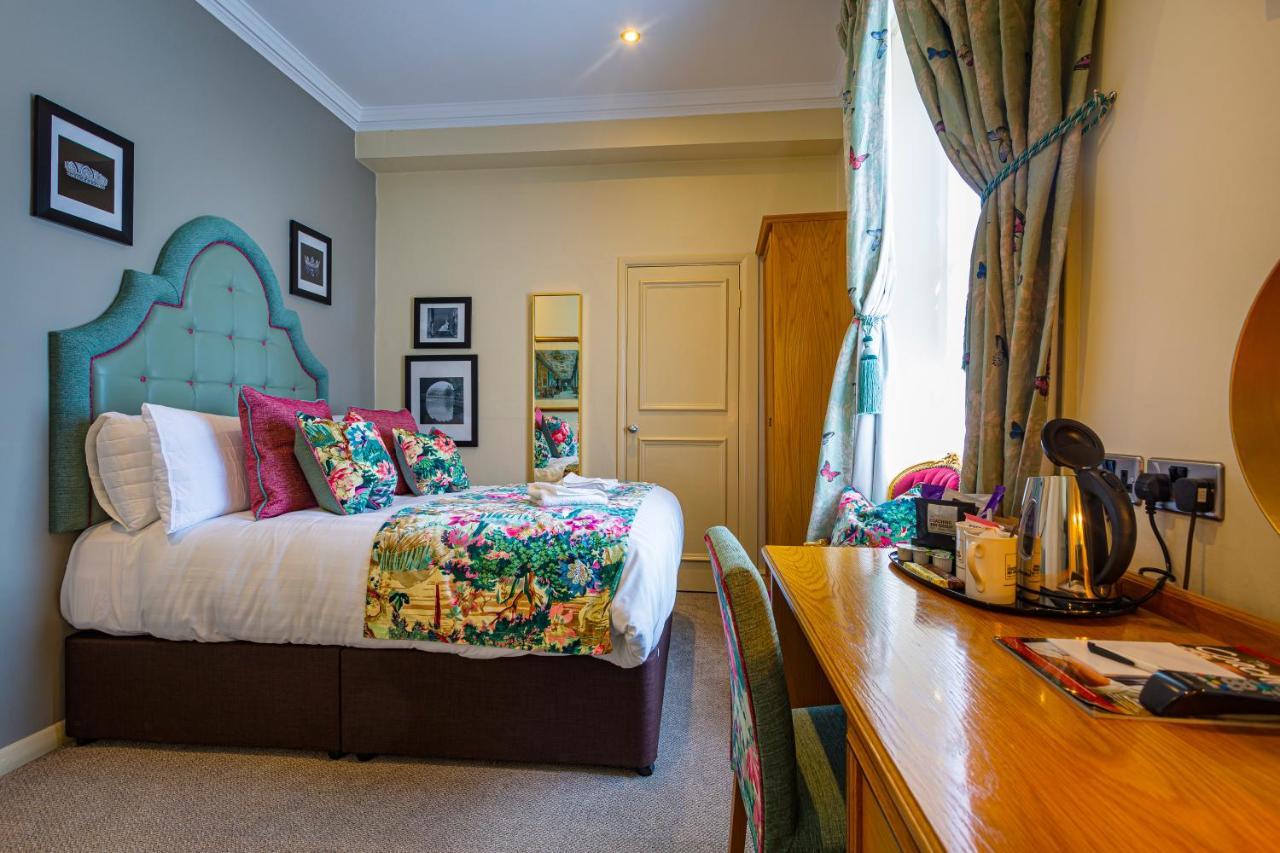 The Rutland Arms Hotel, Bakewell, Derbyshire Eksteriør bilde