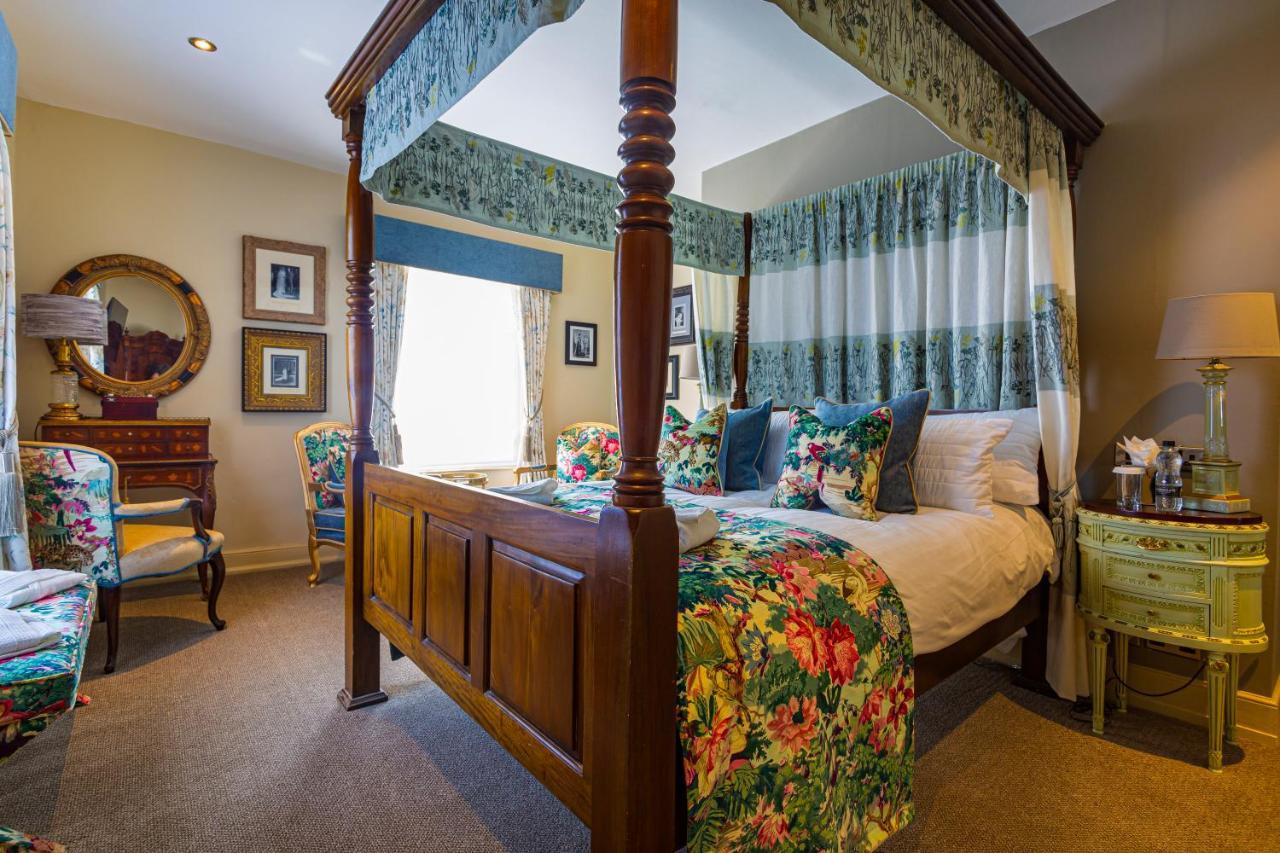 The Rutland Arms Hotel, Bakewell, Derbyshire Eksteriør bilde