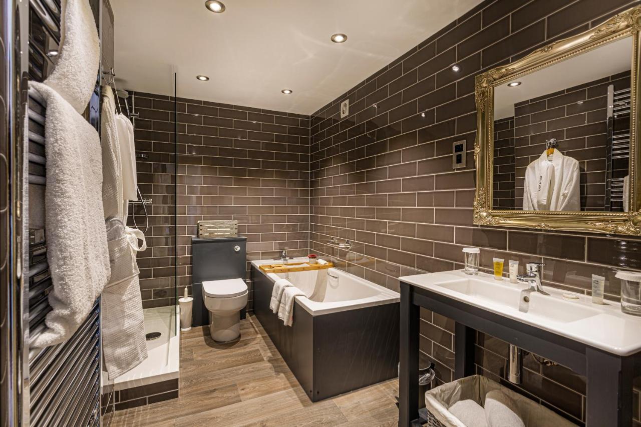 The Rutland Arms Hotel, Bakewell, Derbyshire Eksteriør bilde