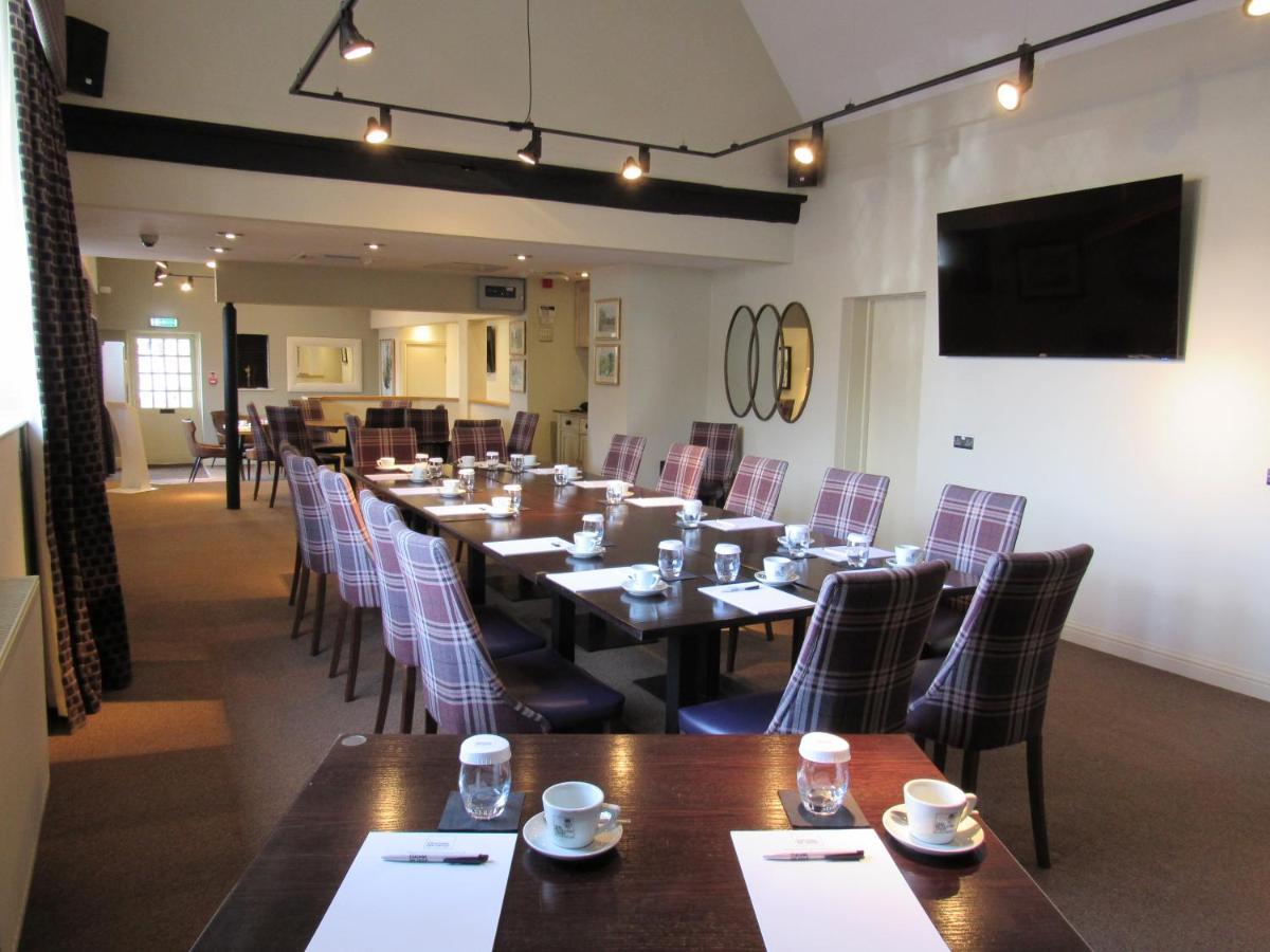 The Rutland Arms Hotel, Bakewell, Derbyshire Eksteriør bilde